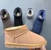 2024 Yeni Uggsity Boots Kids Avustralya Snow Boot Tasarımcı Çocuk Ayakkabı Kış Klasik Ultra Mini Botton Bebek Kız Kız ayak bileği patik çocuk kürk GH305