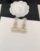 Çeşitli Yeni Stiller Altın Saplama Küpe Mektubu C Logo Marka Kadın Kulak Tasarımcısı Lüks Ccity Takı Kristal İnci Yem