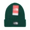 Projektantka czapki/czaszka zimowa fasola mężczyźni i kobiety projektowanie mody Krajowe czapki jesienne litera unisex ciepła kapelusz f11