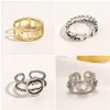 Nuevo estilo Anillos de diseño Nail Women Diamond Letter 18k Chapado en oro Cobre Dedo Anillo de amor ajustable para mujer Fiesta de lujo Wedd289u