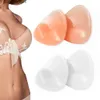 Cuscinetto per il seno 4 pezzi Cuscinetto per reggiseno push-up per donna Coppa del reggiseno più spessa Inserto in silicone Pad Copricapezzoli Adesivi Reggiseno sollevabile invisibile Inserti per bikini Q230914