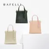 حقائب اليد المسائية Bafelli Women's Handpags Trending Massion Transpatent TPU Jelly Designer Bag Beach Perme Female 230914