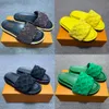 Sandali firmati da donna coppie cuscino da piscina sandali da donna in pelle famosi con plateau scarpe basse estive ciabatte da spiaggia alla moda scivoli con scatola