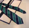 Designer Mens Silk Brand Neck Ties gestreepte stropdas voor mannen Formele zakelijke bruiloftsfeest Gravatas met doos en draagtas