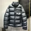 Luxury Brand Puffer Jacket Metal Badge Mens Down Jackets Outerwear Thickening Warm Winter Coat209B