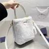 Futra designerska torebka torebka torebki rozmyte torby krzyżowe znak odpinany regulowany pasek skórzany zdejmowany