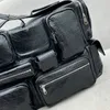 Herren-Designer-Tasche, große Umhängetasche, feines genarbtes Schafsleder, Herren-Einkaufstasche, mehrere Taschen, Handabg-Kopfhörer-Tasche, Kartentasche, super Top-Kuriertaschen in Spiegelqualität