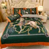 Juegos de ropa de cama de diseñador de color naranja de lujo, estampado de caballos de algodón, tamaño queen, funda nórdica, sábanas, fundas de almohada de moda, edredón set302s