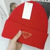 Neue Frau Hut Designer Baseball Cap Eimer Hüte Herbst und Winter Buchstaben bestickt verstellbare mehrfarbige solide Männer Frauen Hip Hop New Era Cap