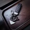 Kluczowe pierścionki projektant czarnej skórzanej łańcucha kluczowego Akcesoria Peyring P Brecynki dla mężczyzn Kobiet serce Letter Luksusowy wzór biżuterii