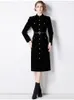 Robes décontractées Solide Noir Femme Velours Robe Hiver Col Montant Dames A-ligne Épais Mince Genou Femmes Bureau Dame Extérieure