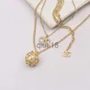 Colliers pendentifs Colliers pendentif lettre de luxe de créateur chaîne plaquée or 18 carats boule perle cristal strass marque double collier pour femmes bijoux de fête de mariage