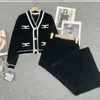 Luxus Brief Jacke Rock Frauen Designer Gold Schnalle Langarm Mantel Hohe Taille Halb Rock Dame Strickwaren Rock Set