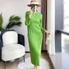 Sıradan Elbiseler Kadın Üç Ev Pileli Düz Renkli Elbise Uzun Kollu Daimi Boyun Zarif 2023 Bahar Lüks ve Soylu Stil
