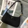 50% de desconto na liquidação nova axila um ombro diagonal cruz doce moda feminina Neil Longo pano versátil bolsa feminina modelo 148