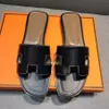 Designer Slipper Luxe Mannen Vrouwen Sandalen Merk Slides Mode Slippers Lady Slide Ontwerp Casual Schoenen Sneakers door 1978 001