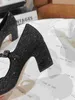 23 neue Kristall-Edelstein-Schuhe, handgenähte Diamant-Schnürschuhe mit superglänzendem silbernen Glitzer-Damenschuhen