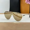 디자이너 Wavy Mask Sunglasses 골드 패션 다목적 선글라스 세련된 해변 파티 선글라스 클래식 고글 멀티 컬러 옵션 FE40080