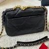 7a bolsa feminina de luxo pequena pele de cordeiro crossbody bolsa de ombro único aba antiga ouro prata brilhante corrente de emenda