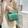 2023 Nowy wysoki światło luksusowy wzór kamienia Duże pojemność ręczna Crossbody One Rampa Bag damska H90