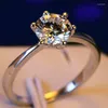 Klusterringar lyxiga kvinnliga små zirkonstenar REAL 925 Sterling Silver Engagement Solitaire Wedding for Women