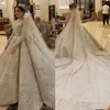Vestidos de novia árabes de lujo con lentejuelas y encaje con cuentas de cristal y mangas largas con tren de barrido sin espalda y perlas nupciales303v