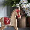 Decorazioni da giardino in stile nordico in legno di pittura di cavallo di cavallo ornamenti da tavolo da soggiorno statua per bambini