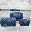 Klassieke Denim Blue Flap Bag Luxe Dames Handtas Crossbody Tote Shopping Schoudertas Vintage Borduurprint Zilveren Hardware Tas 3 Maten