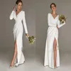 Abito da sposa semplice a sirena bianco con spacco per donna con maniche lunghe Abito da cerimonia nuziale civile Abito da sposa sottile con scollo a V Elegante Robe De Mariage 20263g