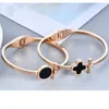 Pulsera de diamantes con trébol de acero de titanio Pulsera de diamantes redondos negros para mujer Pulsera de oro rosa Moda europea y americana 244K