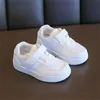 Athletic Outdoor Kruleepo Children School Solid White Casual Shoes For Baby Boys Kids Girls Pu Leather Antiskid Bottom Bet Dreattable Sports Sneakers 230915