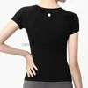 Active Set Women Slim Yoga Outfits Summer Shirts Girls Running Sport Short Sleeve Closefitting Tshirts Adult Sportswear Gym träning Fitness Wear