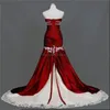 Vintage svart gotisk bröllopsklänning 2023 Medieval Mermaid Sweetheart Outdoor Garden Bride Dress Corset Red Punk Renaissance klänningar Robe de Mariee Vestidos Novias