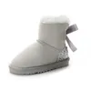 Stivali per bambini Designer Tasman Scarpe per bambini Pelliccia di castagna Pelle di pecora Shearling Tazz Mules Ragazza Ragazzo Ultra Mini Tomaia in pelle scamosciata Comoda scarpa autunno inverno uggity con plateau