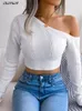 Damestruien Sexy gebreide crop top met één schouder Damesmode Tops met lange mouwen Casual holle witte dunne trui Herfst wintertrui 230915