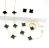 Gold Plated Designer Bracelet Earrings Sets Four-leaf Clover Cleef Fashional Pendant Necklace Christmas Wedding Gift Jewelry