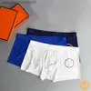 2023 Hommes Slip Boxers Designer Homme Sous-vêtements Couleur unie Sexy Respirant Hommes Sous-vêtements Marque Boxer Confortable Porter Trois pièces dans une boîte sont