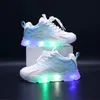 Atletische Outdoor Maat 21-30 Kinderen Verlichting Schoenen voor Jongens Light Up Kids Meisje Sport Ademend Mesh Sneakers 230915