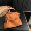 12A عالي الجودة Crossbody أكياس المصمم Flamenco القابض Bag Bag Premium Cow Leather Brand Cloud Bags بألوان كثيرة