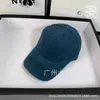 Ball Caps Designer B Baseball Hat Couple's Soft Top Perforated Sun Hat Embroidered Letter Small Label Fringe Paris Short brim Duck Tongue Hat B4VB