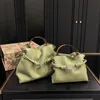 12A عالي الجودة Crossbody أكياس المصمم Flamenco القابض Bag Bag Premium Cow Leather Brand Cloud Bags بألوان كثيرة