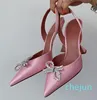 Högklackade sandaler Fashion Luxury Designer Pink Satin Bow Rhinestone Buckle Decoration Womens Dress Shoes äkta Leath