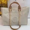 Barato 80% de desconto feminino clássico luxo mão lona bolsa de praia bolsas grandes mochilas capacidade pequena corrente pacotes grande crossbody 2K1X código 561