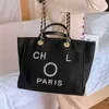 Pas cher 80% de réduction sur le sac de plage en toile de luxe pour femmes classiques fourre-tout sacs à main grande capacité sacs à dos petits sacs à chaîne grand bandoulière code NTUG 561