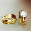 18k guldpläterad stor Cz diamant 316l rostfritt stål par ringar set för män kvinnor engagemang jubileumälskare par ringer299v