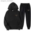 Mens Hoodies Sweatshirts Women Tracksuits Two Pieces Set Female Hoodie Jackets Pants With Letters Side For Lady Slim Jumpers Woman Tracksuit Autunmn Spring Outwea