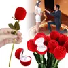 Porte-anneau de mariage romantique, fleurs décoratives, boîte en velours avec pédicelle, Rose rouge, présentoir de boucles d'oreilles, emballage de bijoux, 1 pièce