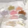 Korean Solid Hair Claws Elegant Clear Acrylic Hair Clips Hairpins Barrette Headwear for Women Girls Accessories Gifts240V