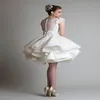 Krikor Jabotian Yeni Ucuz Kısa Gelinlikler Mücevher Boyun Kapağı Kollu İllüzyon Dantel 3D Aplikler Balo Elbise Katmanlı Ruffles Gelin 225W