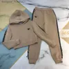 Sweats à capuche pour hommes Sweatshirts Femmes Survêtements Deux Pièces Ensembles Femme Vestes À Capuche Pantalon Avec Lettres Côté Pour Lady Slim Jumpers Femme Survêtement Autunmn Spring Outwea